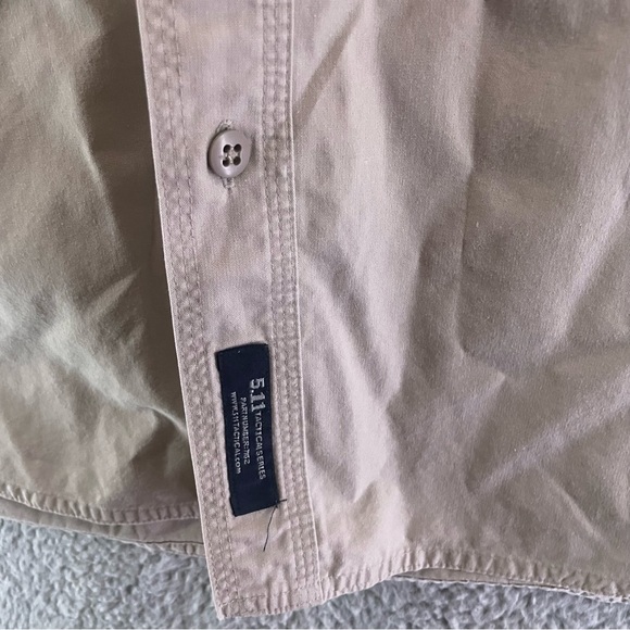 5.11 Tactical Men’s XXL Series Style 71152 Khaki Short Sleeve Button Up - Picture 8 of 14